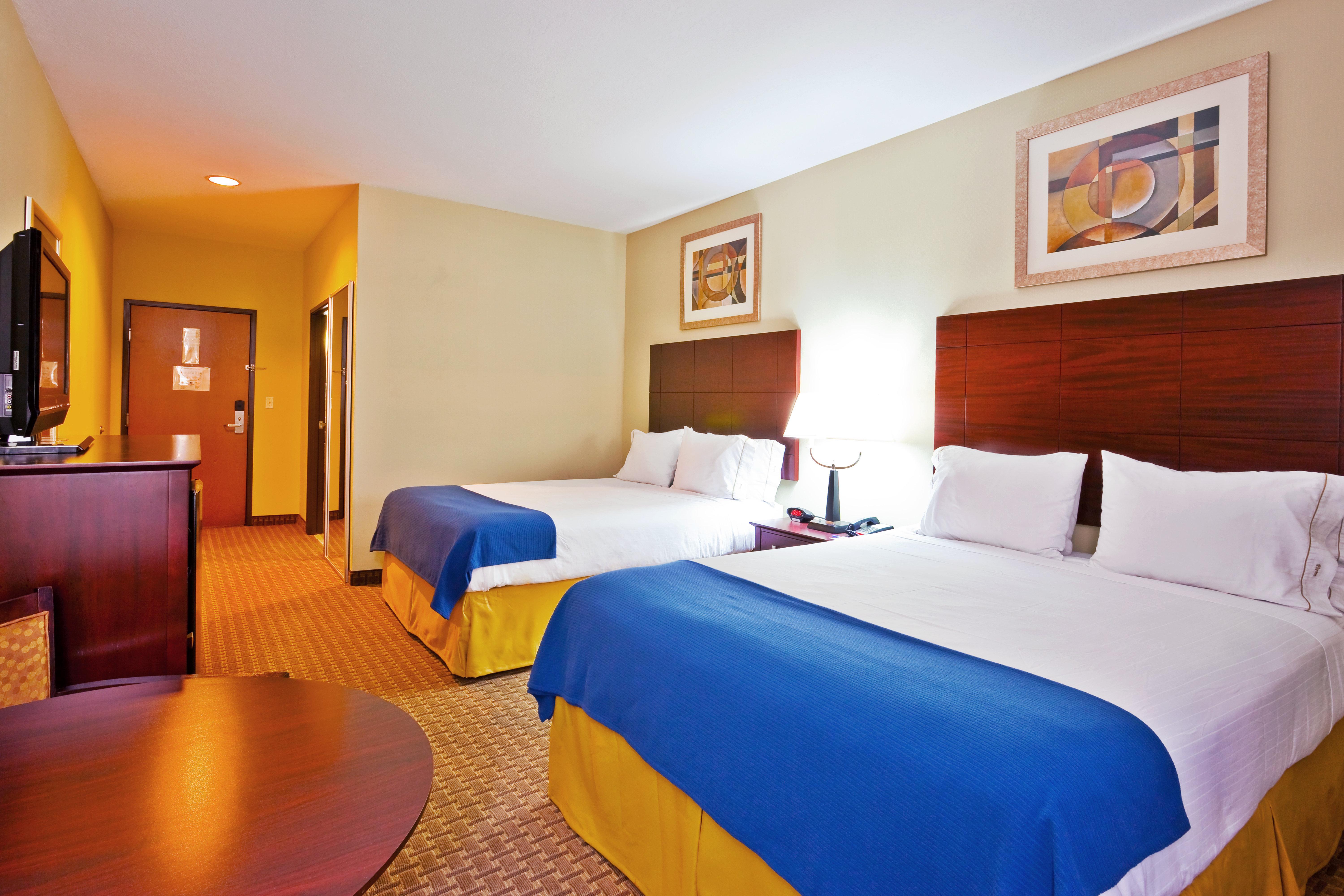 Holiday Inn Express Hotel & Suites-Magee, An Ihg Hotel Exterior photo